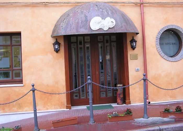 Hotel Mistral