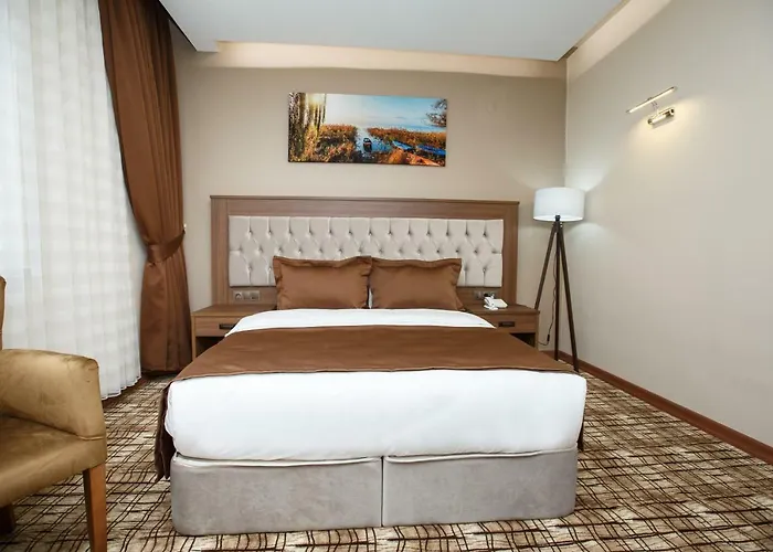 Grand Mela Hotel