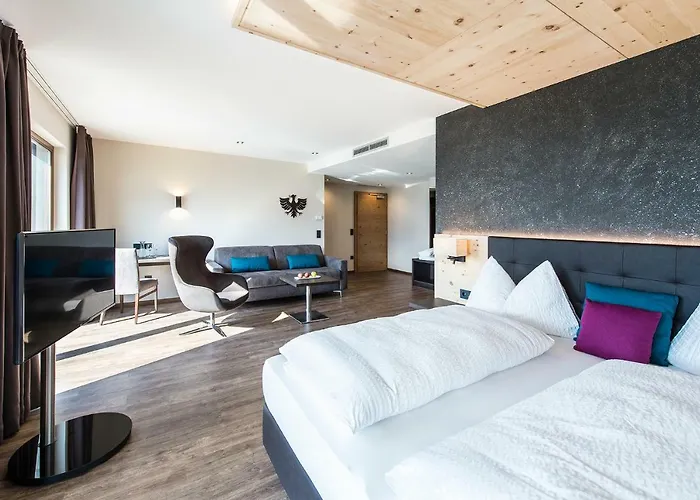 Hotel Zum Tiroler Adler