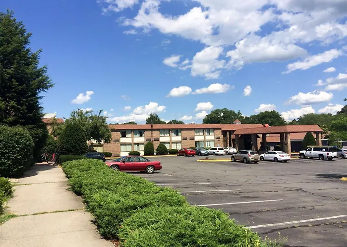 Travelodge By Wyndham Vernon Ct