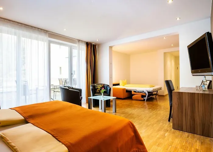 Schroeders Stadtwaldhotel