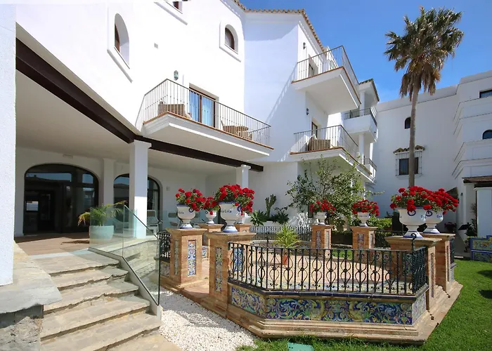 Hotel Doña Lola Zahara
