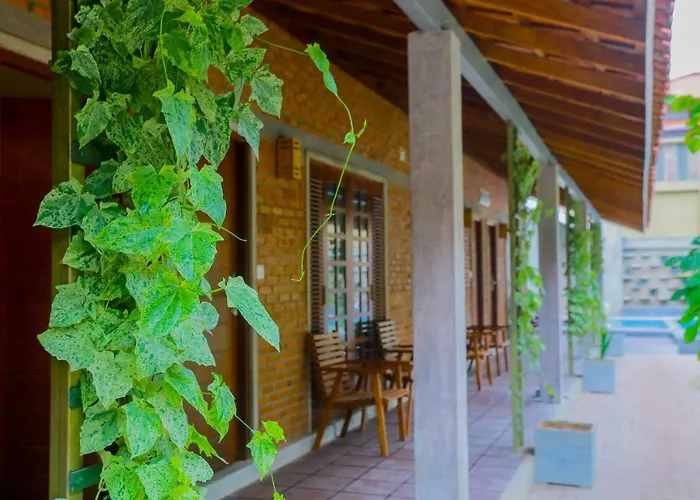 Olinia Airport Hotel