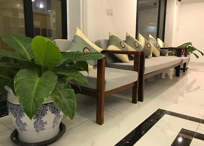Sky Palace Boutique Hotel