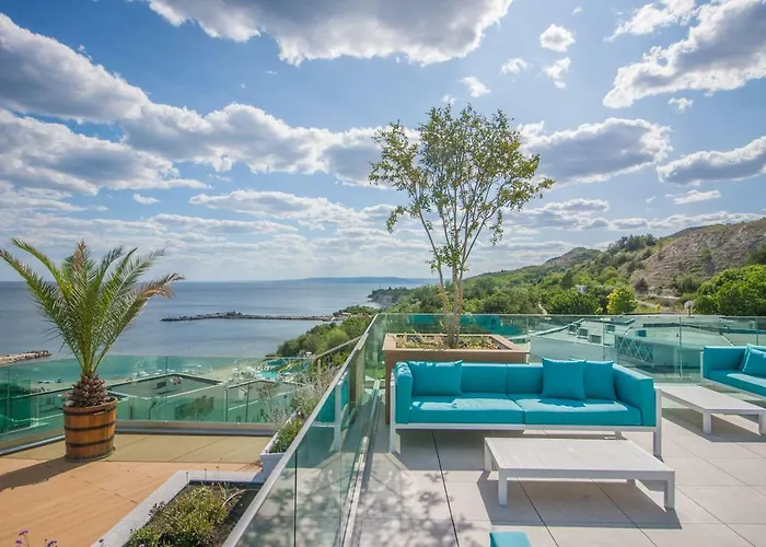 White Lagoon Resort