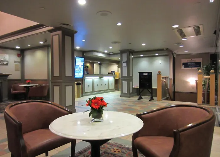 Days Inn By Wyndham Vancouver Downtown