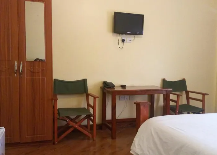 Bright Star Hotel & Safaris