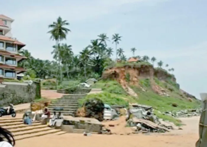 Anandan Tourist Home