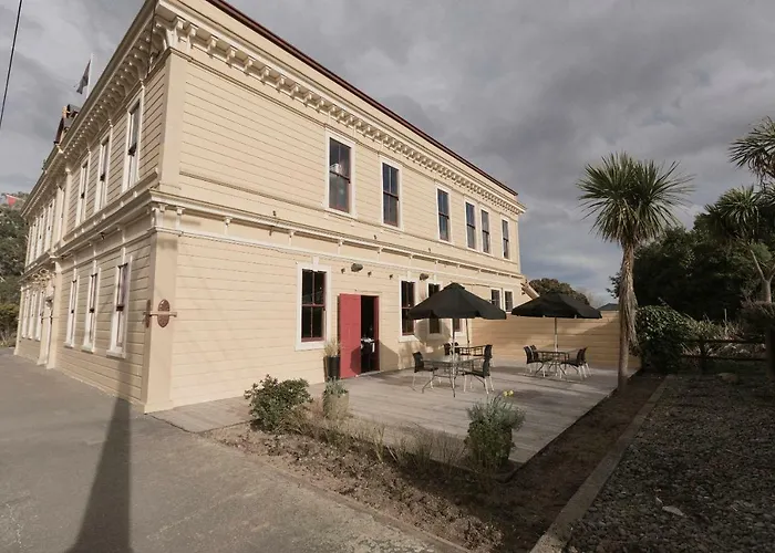 The Royal Hotel Featherston - Boutique Hotel
