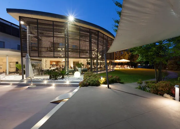 Inverigo Hotel