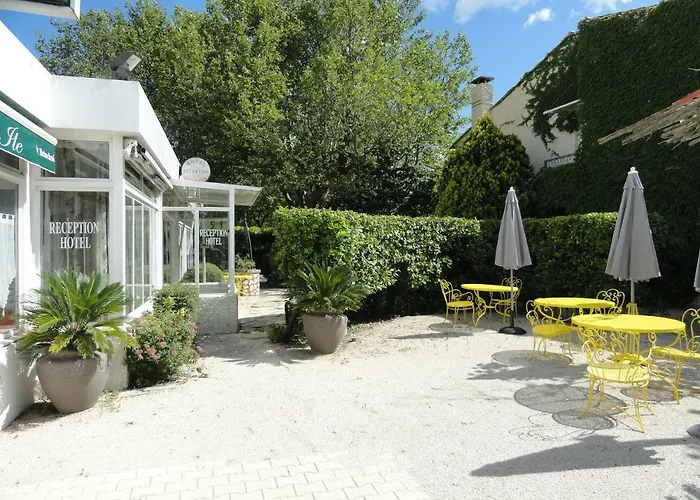 Hotel De L'Ile
