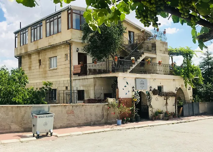Capiedra Hotel