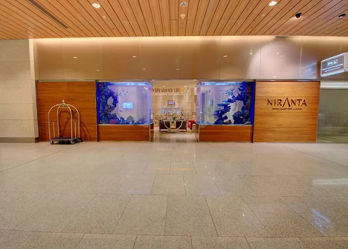 Niranta Transit Hotel Terminal 2 Arrivals/Landside