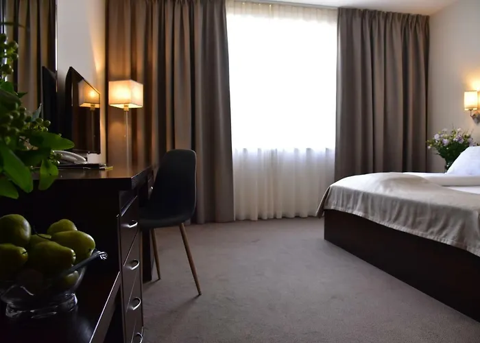 Hotel Hi-Fi Spa