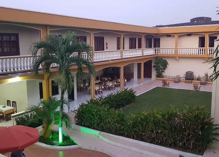 Hotel Takana