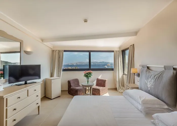 Hotel Cala Lunga