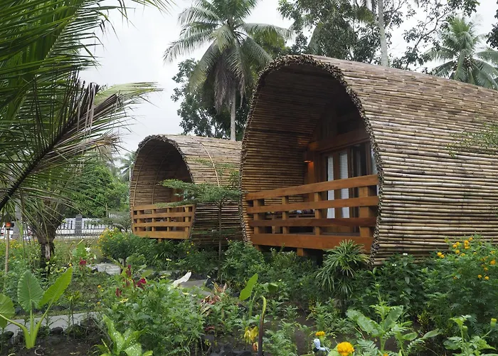 Lagoona Beach Bungalows - Eco Bungalows Batukaras