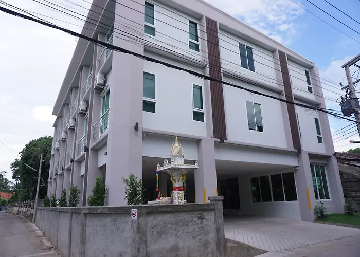 Nan Panwa Hotel