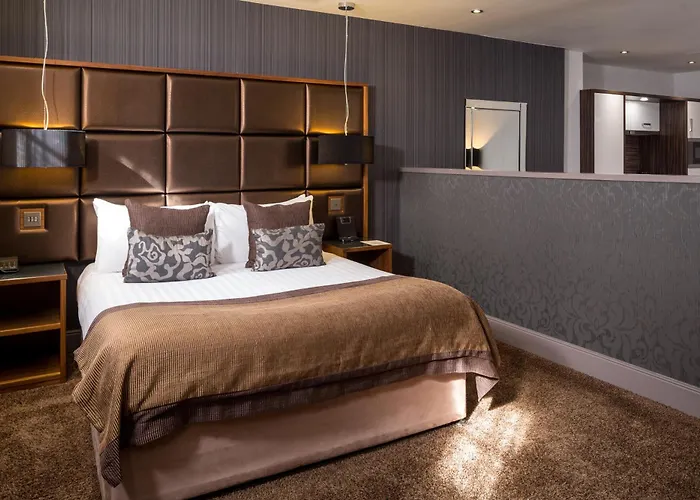 Roomzzz Newcastle City
