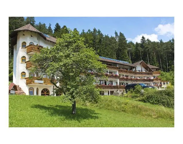 Oeko-Landhotel Basler Hof
