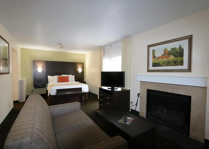 Fairbridge Inn & Suites - Akron Copley Township - West