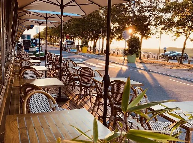 Le Parc Aux Huitres Hotel Restaurant