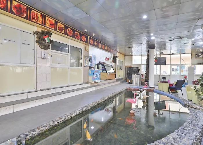 Oyo 366 Waves Hotel