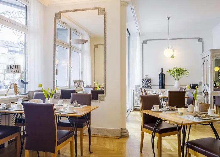 Hotel Am Helmwartsturm