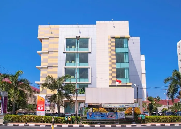 Daima Hotel Padang