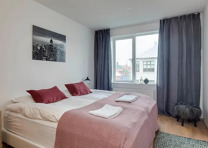Tyr Apartments by Heimaleiga