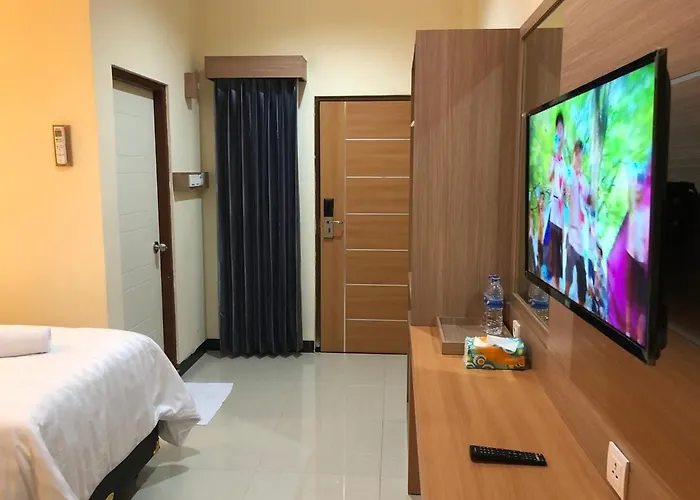 Lcr Hotel
