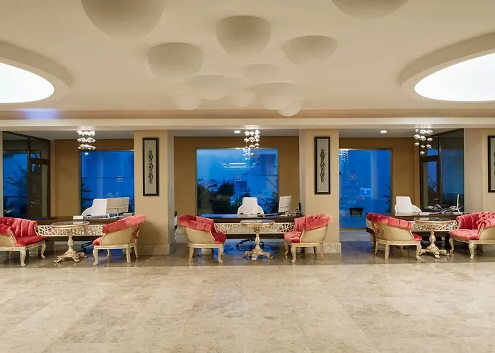 Voyage Tuerkbuekue Hotel