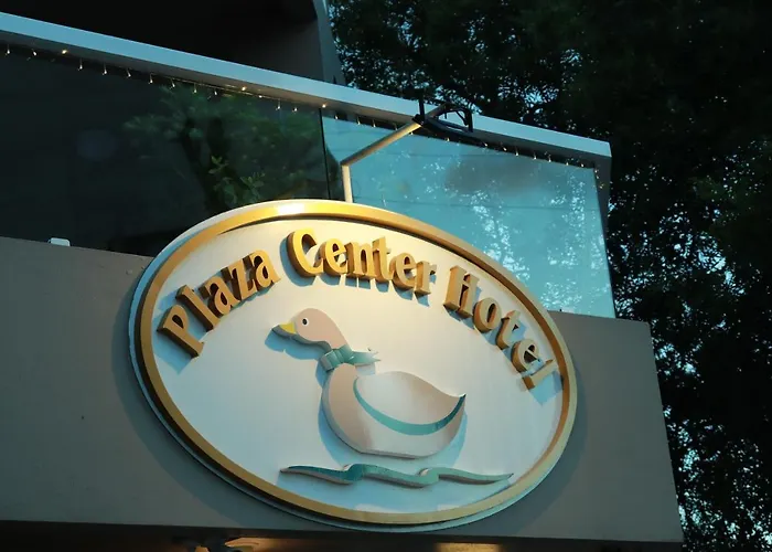 Plaza Center Hotel