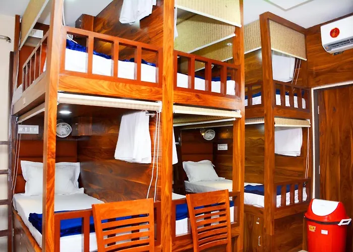Hotel Nest N Rest - Mumbai