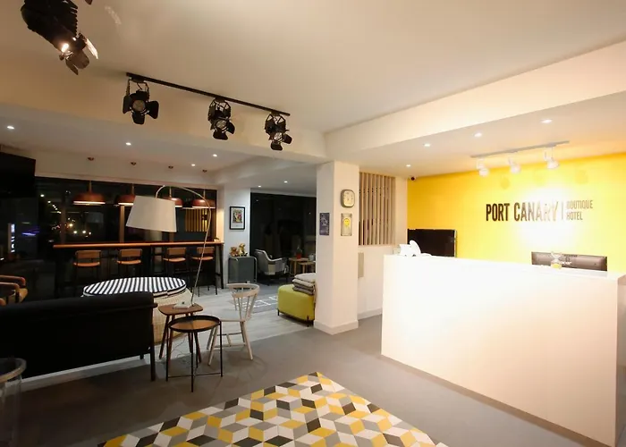 Port Canary Airport Hotel