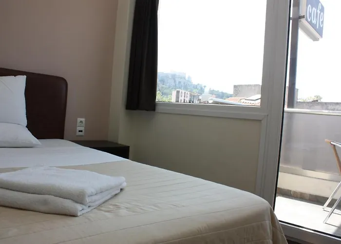 Pella Inn Hostel