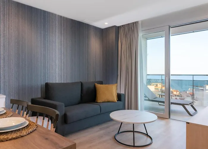 Ahoy Apartments
