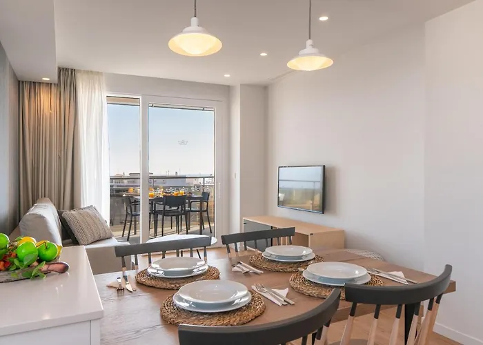 Ahoy Apartments