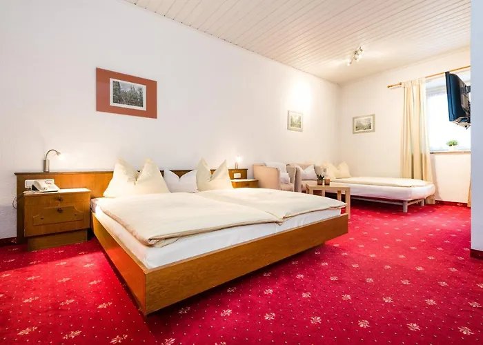 Hotel Goldener Hirsch