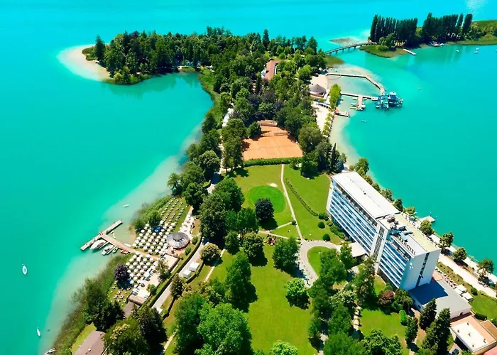 Parkhotel Poertschach - Das Hotelresort Mit Insellage Am Woerthersee