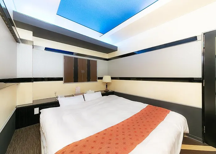 Hotel To