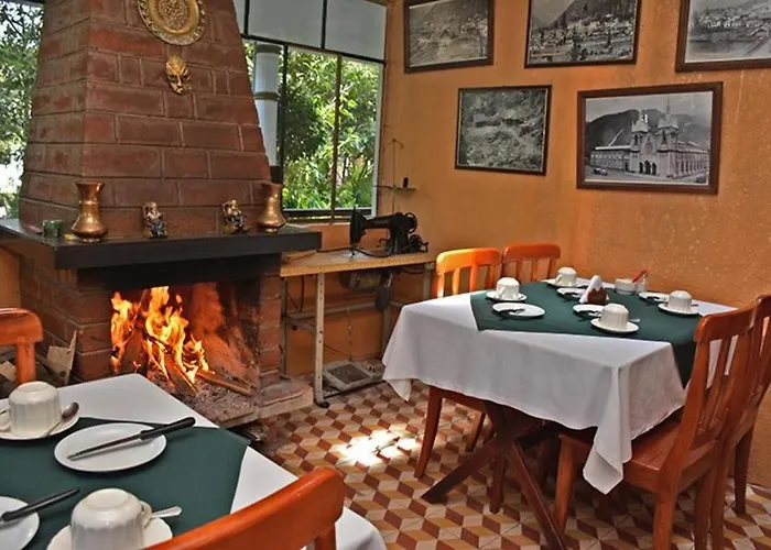 El Pedron Hotel
