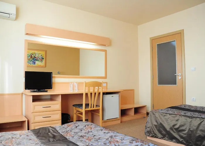 Tangra Hotel