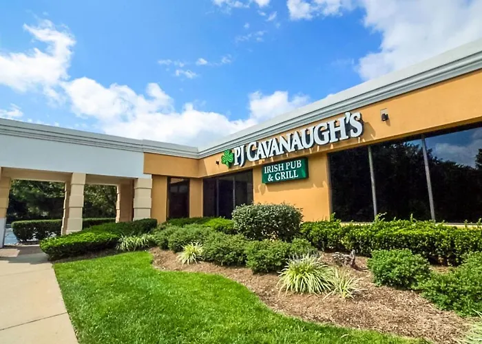 Magnuson Grand & Conference Center Somerset-Bridgewater