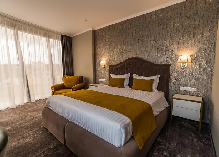 Hotel Aventus