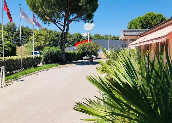 HALT HOTEL - Choisissez l'Hôtellerie Indépendante