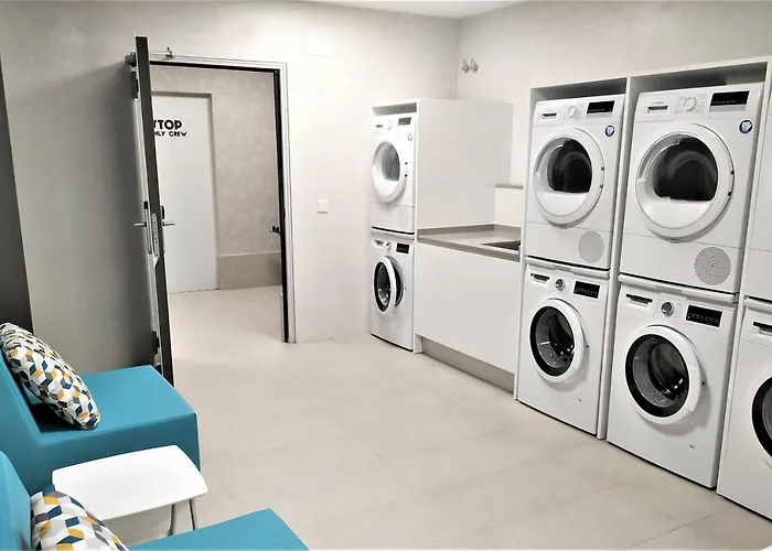 Ahoy Apartments