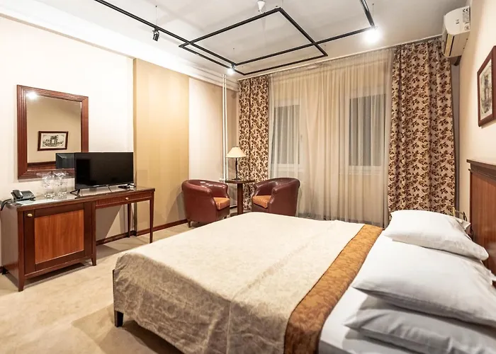 The Regent Club Hotel