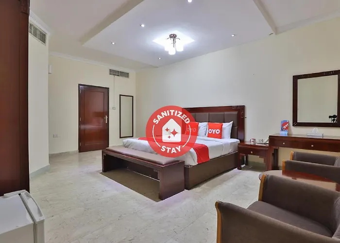 Oyo 366 Waves Hotel
